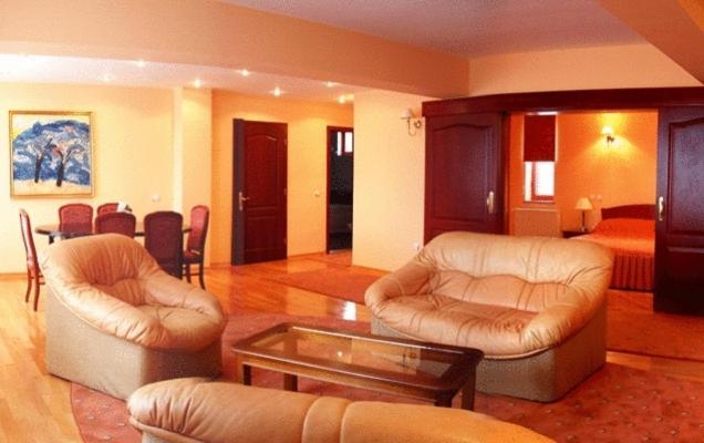Hotel Maria Râmnicu Vâlcea Camera foto