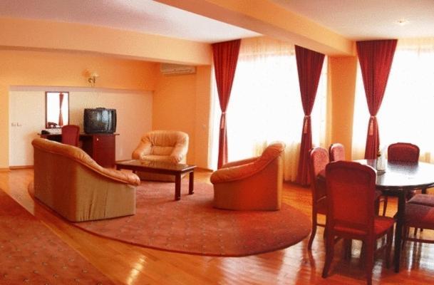 Hotel Maria Râmnicu Vâlcea Camera foto